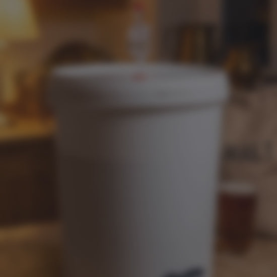 What's in the box: Woodforde's Real Ale Starter Kit