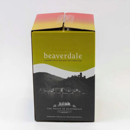 Beaverdale White Zinfandel 30 Bottle Wine Kit – main product photo